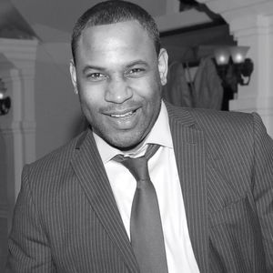 Meet your Posher, Derrick